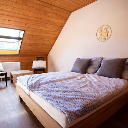 Tina Apartments Černá v Pošumaví Exteriér fotografie