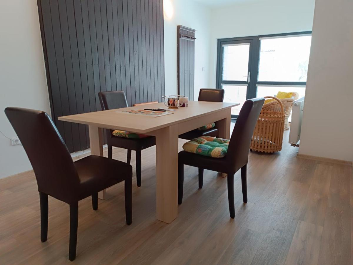 Tina Apartments Černá v Pošumaví Exteriér fotografie